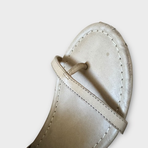 Very Volitile Lex tan fringe gladiator boho sandals - Picture 7 of 11